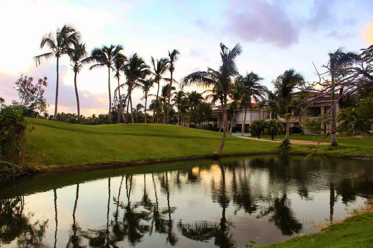 Lake Village Punta Cana Dominikana